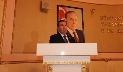 Qazaxda Xalq yazıçısı Yusif Səmədoğlunun 90 illiyi münasibətilə ədəbi-bədii gecə keçirilib-25.12.2025