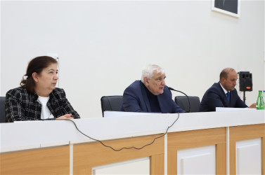 ADU məzunlarının professionallıq və peşə vərdişlərinin təkmilləşdirilməsi konfransının açılış mərasimi keçirilib 03.10.2025