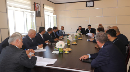 Qazaxda 2026-2030-cu illər üçün Dövlət Proqramının icrası ilə bağlı rayonun kəndlərində aqroparka və iri fermer təsərrüfatlarına baxış keçirilib 15.09.2026