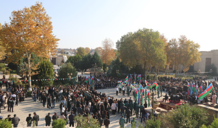 Qazaxda 8 Noyabr - Zəfər Gününün beşinci ildönümünə həsr olunmuş “Zəfərin mübarək Azərbaycan!” başlıqlı bayram tədbiri keçirilib 07.11.2025