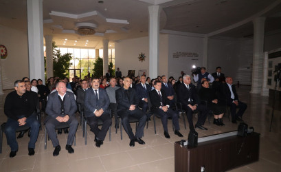 Qazaxda “Konstitusiya və Suverenlik ili – Milli dövlətçilik tariximizin məntiqi davamı, müasir inkişaf mərhələsinin əsas ideoloji xəttidir” mövzusunda tədbir keçirilib-10.12.2025