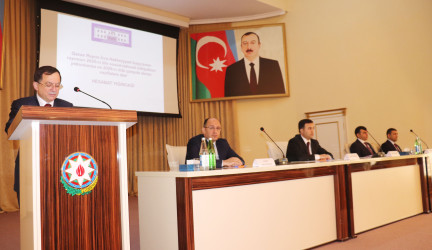 Qazax Rayon İcra Hakimiyyəti başçısının rayonun 2025-ci ilin sosial-iqtisadi inkişafının yekunlarına və 2026-cı ildə qarşıda duran vəzifələrə həsr olunmuş hesabat yığıncağı keçirilib 13.01.2026