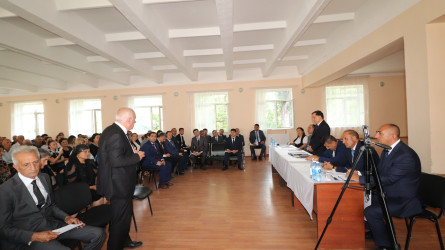 Qazaxda icra başçısının avqust ayı üzrə vətəndaşlarla keçirilən ilk səyyar görüşü rayonun Daş Salahlı kəndində olub-07.08.2025