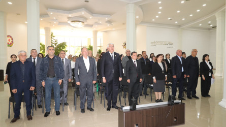 Qazaxda “Müstəqil Azərbaycan dövlətçilik salnaməsinin ən şərəfli səhifələrini yaşayır” mövzusunda tədbir keçirilib 17.10.2025