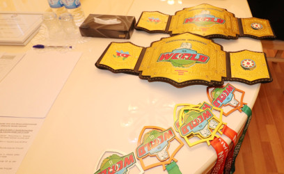 Qazaxda icra başçısı idmanın qol güləşi və karate növü üzrə Dünya çempionatında uğur qazanmış idmançılarla görüşüb-03.12.2025