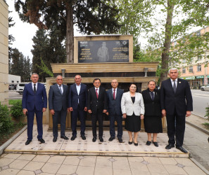 Qazaxda görkəmli oftalmoloq-alim, Akademik Zərifə xanım Əliyevanın anadan olmasının 103 illiyinə həsr olunmuş “İki Dahi İnsan ömrü” başlıqlı tədbir keçirilib 28.04.2026