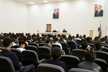 ADU məzunlarının professionallıq və peşə vərdişlərinin təkmilləşdirilməsi konfransının açılış mərasimi keçirilib 03.10.2025