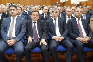 Şəmkirdə aqrar sahədə yeni Dövlət Proqramının müzakirəsi ilə bağlı regional müşavirə keçirilib-19.06.2026