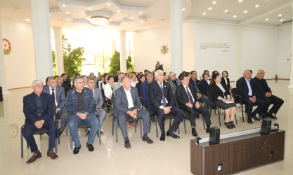 Qazaxda “Müstəqil Azərbaycan dövlətçilik salnaməsinin ən şərəfli səhifələrini yaşayır” mövzusunda tədbir keçirilib 17.10.2025