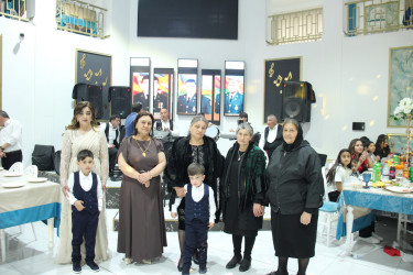 Qazaxda icra başçısı “Azərbaycan Bayrağı” ordenli şəhid gizir Azad Kərimovun övladlarının kiçik toy məclisində iştirak edib və xoş arzularını çatdırıb 24.04.2026