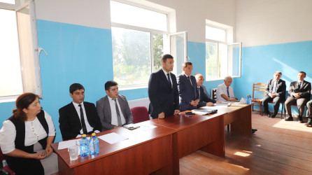 Qazaxda icra başçısının sentyabr ayı üzrə vətəndaşlarla keçirilən növbəti səyyar görüşü rayonun Xanlıqlar kəndində olub-04.09.2025