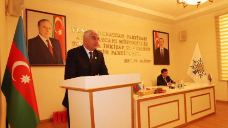Qazaxda “Yeni Azərbaycan Partiyası Azərbaycanın müasir tarixində böyük bir fenomendir” mövzusunda tədbir keçirilib-21.11.2025