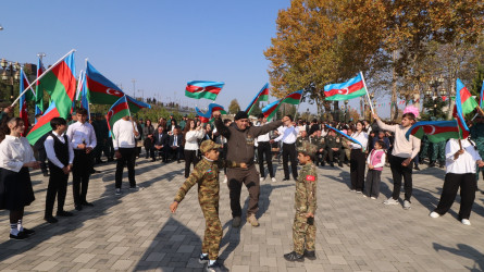 Qazaxda 8 Noyabr - Zəfər Gününün beşinci ildönümünə həsr olunmuş “Zəfərin mübarək Azərbaycan!” başlıqlı bayram tədbiri keçirilib 07.11.2025