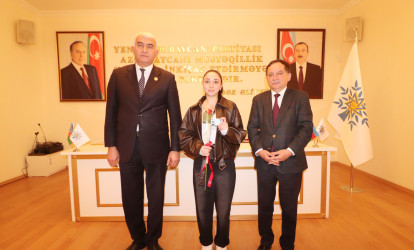 Qazaxda “Yeni Azərbaycan Partiyası Azərbaycanın müasir tarixində böyük bir fenomendir” mövzusunda tədbir keçirilib-21.11.2025