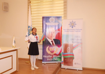 Qazaxda Ümummilli Lider Heydər Əliyevin anadan olmasının 102-ci ildönümünə həsr edilmiş “Nə zaman, nə məkan anlayışına sığmayan şərəfli və mənalı ömür” mövzusunda tədbir keçirilib 07.05.2025