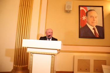 Qazaxda Əməkdar incəsənət xadimi, şair Barat Vüsalın 75 illik yubileyi münasibətilə “Yaxşı ki, Qazağın Baratı varmış” başlıqlı ədəbi-bədii gecə keçirilib 23.04.2026