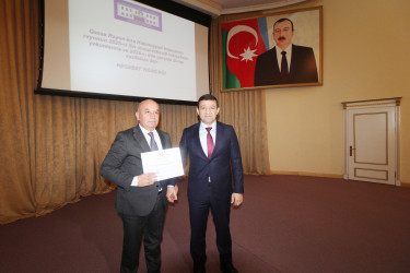 Qazax Rayon İcra Hakimiyyəti başçısının rayonun 2025-ci ilin sosial-iqtisadi inkişafının yekunlarına və 2026-cı ildə qarşıda duran vəzifələrə həsr olunmuş hesabat yığıncağı keçirilib 13.01.2026