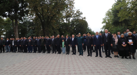 Qazaxda 27 Sentyabr - Anım Günündə qəhrəman Vətən oğullarının əziz xatirəsi ehtiramla anılıb 27.09.2025