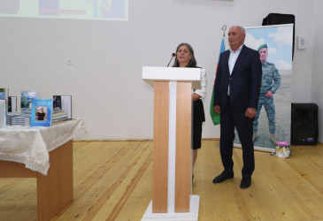 Qazaxda 8 Noyabr - Zəfər Gününün beşinci ildönümünə həsr edilmiş kitab və rəsm sərgisi, Vətən müharibəsi şəhidi tibb xidməti leytenantı Adil Əfəndiyevə həsr edilmiş “O, bizim Adildi” kitabının təqdimat mərasimi olub -22.10.2025