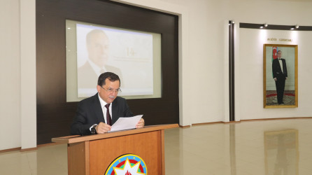 Qazaxda “Müstəqil və qüdrətli Azərbaycan dövlətinin təməlinin qoyulduğu gün” mövzusunda elmi-praktik konfrans keçirilib-14.07.2025