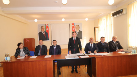 İcra başçısının oktyabr ayında vətəndaşlarla keçirilən növbəti səyyar görüşü Qazaxbəyli kəndində məcburi köçkünlərin məskunlaşdığı Yeni qəsəbədə olub 16.10.2025