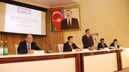 Qazax Rayon İcra Hakimiyyəti başçısının rayonun 2025-ci ilin sosial-iqtisadi inkişafının yekunlarına və 2026-cı ildə qarşıda duran vəzifələrə həsr olunmuş hesabat yığıncağı keçirilib 13.01.2026