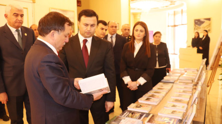 Qazax Rayon İcra Hakimiyyəti başçısının rayonun 2025-ci ilin sosial-iqtisadi inkişafının yekunlarına və 2026-cı ildə qarşıda duran vəzifələrə həsr olunmuş hesabat yığıncağı keçirilib 13.01.2026