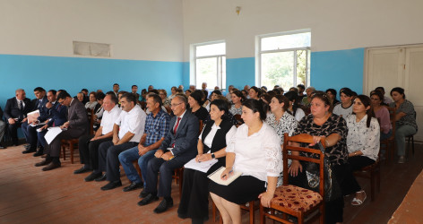 Qazaxda icra başçısının sentyabr ayı üzrə vətəndaşlarla keçirilən növbəti səyyar görüşü rayonun Xanlıqlar kəndində olub-04.09.2025