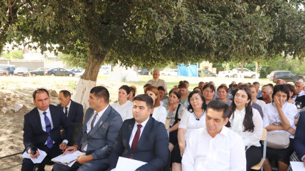 Qazaxda icra başçısının vətəndaşlarla keçirilən bugünkü səyyar görüşü Dəmirçilər kənd sakinləri ilə olub-21.08.2025