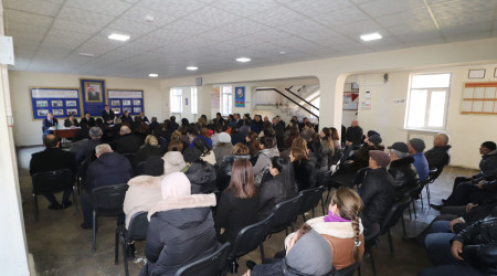 Qazaxda icra başçısının yanvar ayında vətəndaşlarla keçirilən növbəti səyyar görüşü şəhərin Nəriman Nərimanov yaşayış massivində yaşayan sakinlərlə olub 15.01.2026