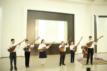 Qazaxda Xalq şairi Səməd Vurğunun 120 illiyinə həsr olunmuş “Vurğun keçib bu yerlərdən” adlı bədii tədbir keçirilib 17.04.2026