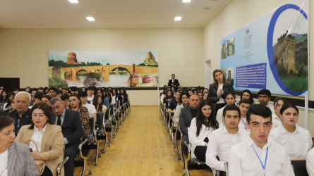 Qazaxda sağlam və rasional qidalanma, qida məhsullarının konservləşdirilməsi, həmin məhsulların saxlanılması və istifadəsi zamanı sanitariya-gigiyena norma və qaydalarına riayət olunması ilə bağlı maarifləndirici tədbir keçirilib 24.05.2025