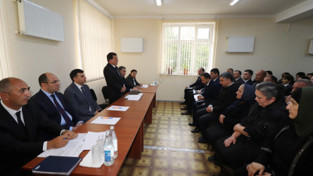 İcra başçısının Qazax şəhəri Əliağa Şıxlinski küçəsində yaşayan sakinlərlə səyyar görüşü keçirilib 02.10.2025