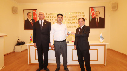 Qazaxda “15 iyun - Milli Qurtuluş Günü Azərbaycanın şanlı dövlətçilik tarixinə qızıl hərflərlə yazılan bir gündür!” mövzusunda tədbir keçirilib 12.06.2025