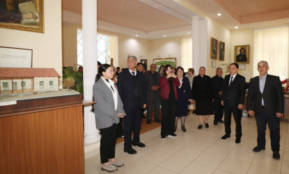 Qazaxda Xalq yazıçısı, tanınmış ictimai xadim Yusif Səmədoğlunun 90 illiyi münasibətilə keçiriləcək tədbirlərə start verilib-21.10.2025