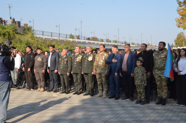 Qazaxda 8 Noyabr - Zəfər Gününün beşinci ildönümünə həsr olunmuş “Zəfərin mübarək Azərbaycan!” başlıqlı bayram tədbiri keçirilib 07.11.2025