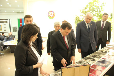 Qazaxda Xalq şairi Səməd Vurğunun 120 illiyinə həsr olunmuş “Vurğun keçib bu yerlərdən” adlı bədii tədbir keçirilib 17.04.2026