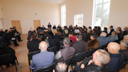 Qazaxda icra başçısının noyabr ayı üzrə vətəndaşlarla keçirilən sonuncu səyyar görüşü rayonun Yuxarı Salahlı kəndində olub -26.11.2025