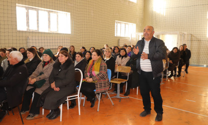 Qazaxda icra başçısının 2026-cı ilin yanvar ayı üzrə vətəndaşlarla keçirilən ilk səyyar görüşü rayonun Daş Salahlı kəndində olub 08.01.2026