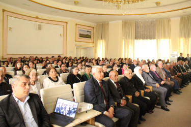 Qazaxda Əməkdar incəsənət xadimi, şair Barat Vüsalın 75 illik yubileyi münasibətilə “Yaxşı ki, Qazağın Baratı varmış” başlıqlı ədəbi-bədii gecə keçirilib 23.04.2026