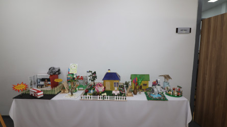 Qazaxda 8 Noyabr - Zəfər Gününün beşinci ildönümünə həsr edilmiş kitab və rəsm sərgisi, Vətən müharibəsi şəhidi tibb xidməti leytenantı Adil Əfəndiyevə həsr edilmiş “O, bizim Adildi” kitabının təqdimat mərasimi olub -22.10.2025