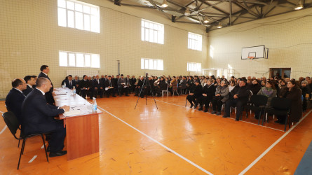 Qazaxda icra başçısının 2026-cı ilin yanvar ayı üzrə vətəndaşlarla keçirilən ilk səyyar görüşü rayonun Daş Salahlı kəndində olub 08.01.2026