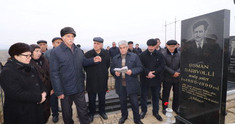 Qazaxda Xalq şairi Osman Sarıvəlli doğum günündə məzarı başında yad edilib-17.12.2025