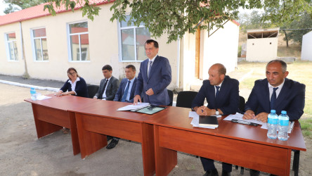 Qazaxda icra başçısının vətəndaşlarla keçirilən bugünkü səyyar görüşü Dəmirçilər kənd sakinləri ilə olub-21.08.2025