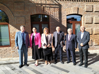 Üzeyir Hacıbəylinin 140 illik yubileyi ADA Universitetinin Qazax Mərkəzində qeyd olunub 20.09.2025