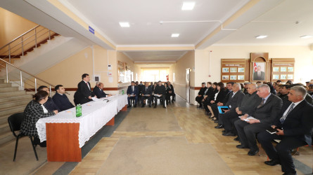 Qazaxda icra başçısının aprel ayında vətəndaşlarla keçirilən növbəti səyyar görüşü rayonun Qazaxbəyli kəndində yaşayan sakinlərlə olub 10.04.2026