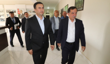 Qazaxda 2026-2030-cu illər üçün Dövlət Proqramının icrası ilə bağlı rayonun kəndlərində aqroparka və iri fermer təsərrüfatlarına baxış keçirilib 15.09.2026
