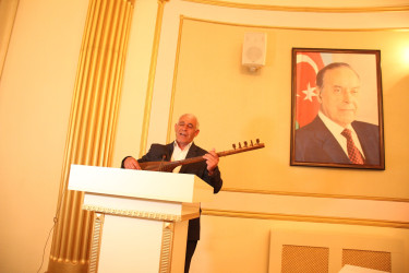 Qazaxda Əməkdar incəsənət xadimi, şair Barat Vüsalın 75 illik yubileyi münasibətilə “Yaxşı ki, Qazağın Baratı varmış” başlıqlı ədəbi-bədii gecə keçirilib 23.04.2026