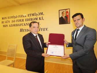 Qazaxda icra başçısı bir qrup əməkdaşı Fəxri Fərmanla təltif edib 04.03.2025