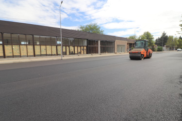 Qazaxda yeni asfalt örtüyü vurulmuş küçələrdən FOTOLAR (Bakı küçəsinin dairədən (“Əsədoğlu” marketin yanı) avtovağzalın qarşısına olan hissəsi və Əliağa Şıxlinski küçəsi) - 15.09.2025